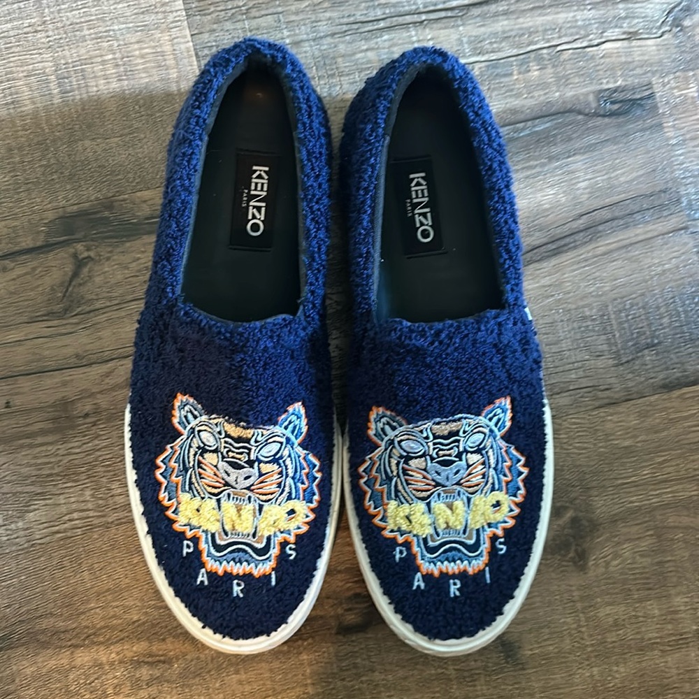 Kendo Paris slip on shoes. Size 43 EU.
